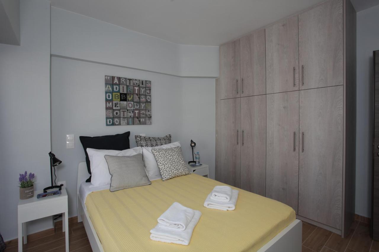 Edem Beach Apartment With Mountain View By Athenian Homes Exteriör bild
